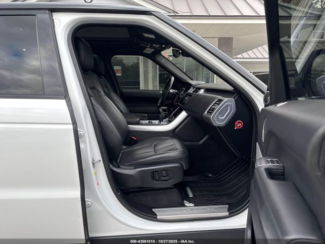 2019 LAND ROVER RANGE ROVER SPORT SALWR2RVXKA839444 Photo 4