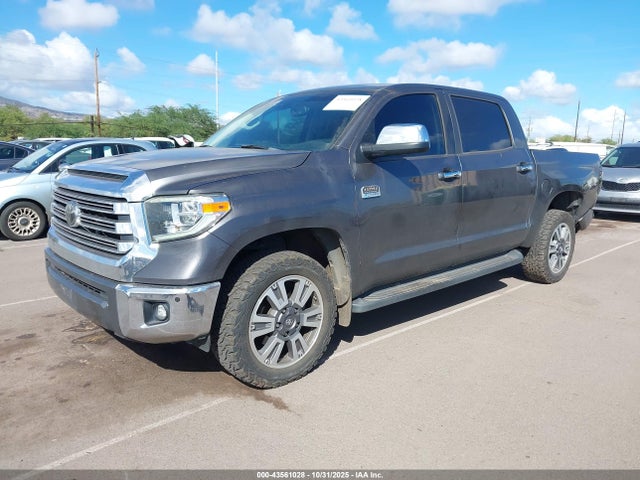 5TFGY5F11LX271830 Toyota Tundra 1794 Edition