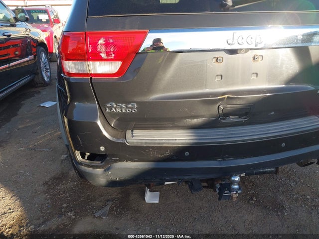 2011 Jeep Grand Cherokee Laredo მანქანა იყიდება აუქციონზე, vin: 1J4RR4GGXBC735765, აუქციონის ნომერი: 43561042