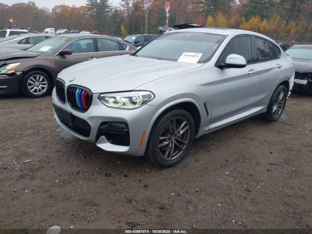 2021 BMW X4 5UX2V5C06M9E04474 Photo 1
