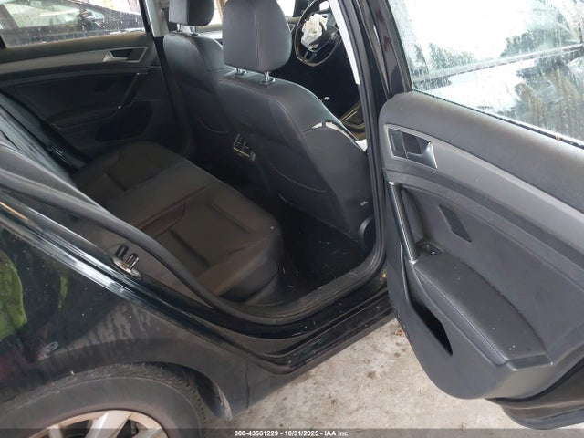 3VW217AU1FM035195 Volkswagen Golf Tsi S 4-door
