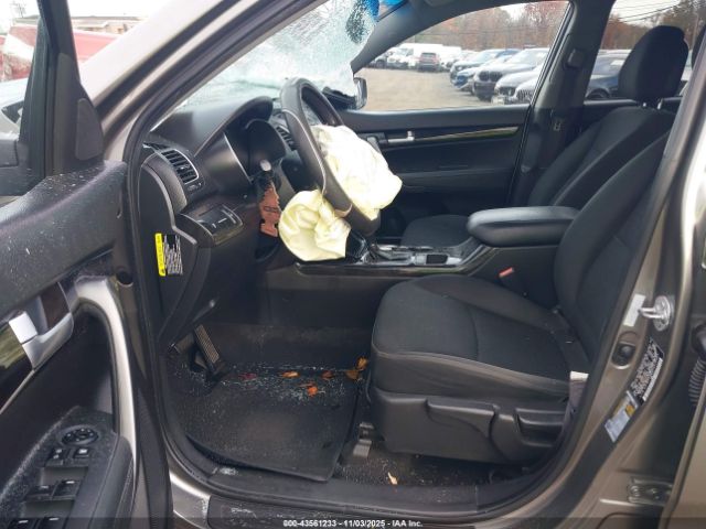 2014 KIA SORENTO 5XYKT3A69EG426887 Photo 4