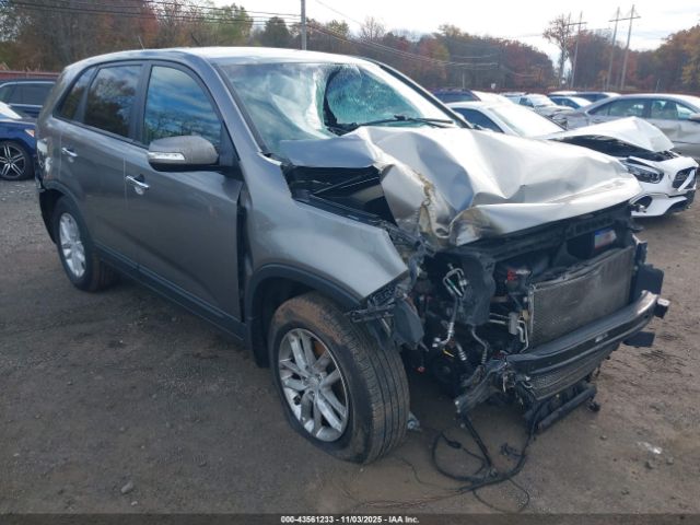 2014 KIA SORENTO 5XYKT3A69EG426887 Photo 5