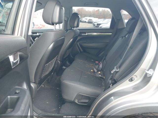 2014 KIA SORENTO 5XYKT3A69EG426887 Photo 7