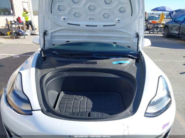 2019 TESLA MODEL 3 5YJ3E1EA9KF345988 Photo 9