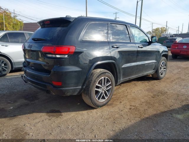 2017 JEEP GRAND CHEROKEE 1C4RJFAG4HC786026 Photo 3