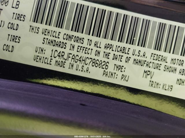 2017 JEEP GRAND CHEROKEE 1C4RJFAG4HC786026 Photo 8