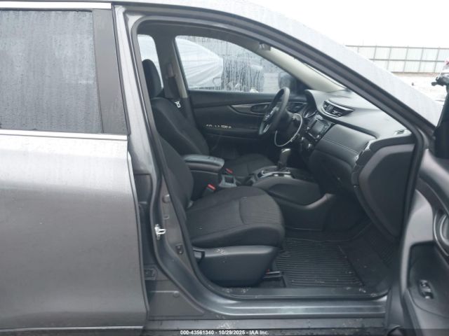 2020 NISSAN ROGUE 5N1AT2MT0LC735989 Photo 4