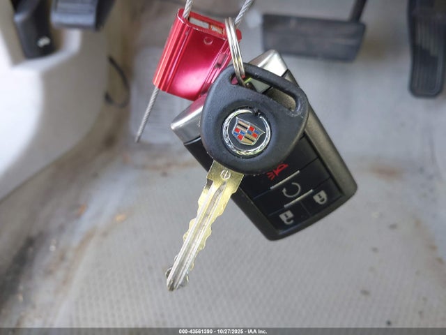 2011 CADILLAC DTS 1G6KA5E62BU136418 Photo 10