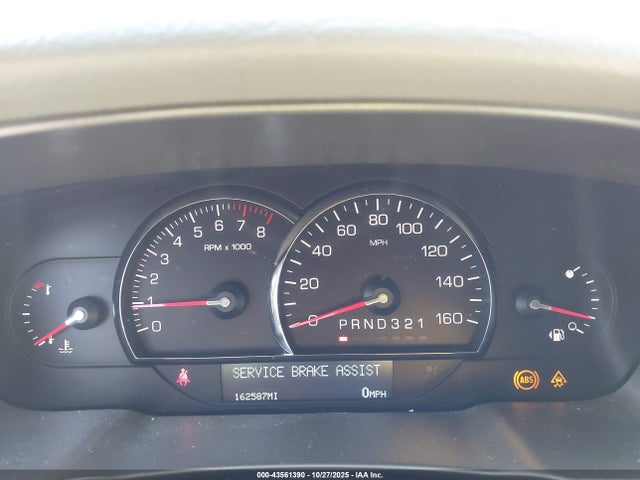 2011 CADILLAC DTS 1G6KA5E62BU136418 Photo 6