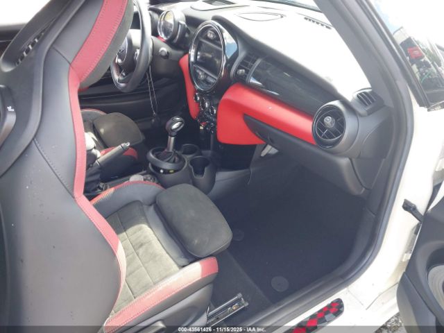 2019 MINI HARDTOP WMWXM9C55K2H39063 Photo 4