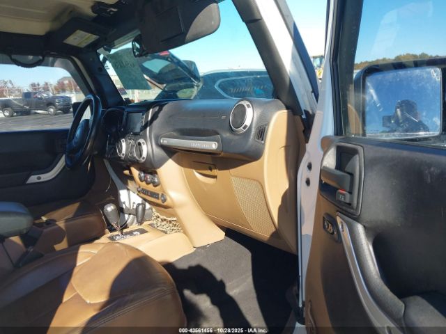 2013 JEEP WRANGLER UNLIMITED 1C4BJWEG5DL554444 Photo 4