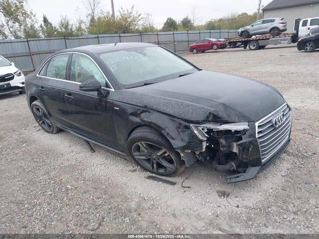 2018 AUDI A4 WAUFNAF41JA089484 Photo 0