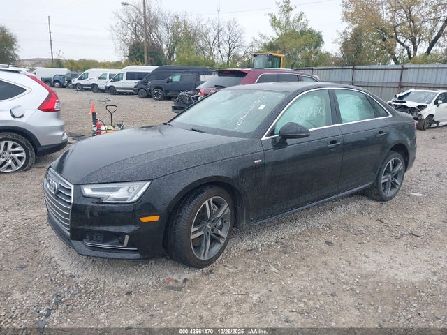2018 AUDI A4 WAUFNAF41JA089484 Photo 1