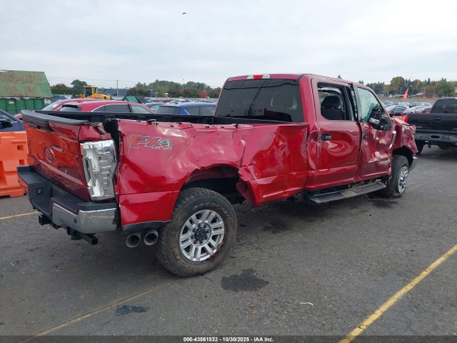 1FT7W2BT5KEF02945 Ford F-250 Xlt