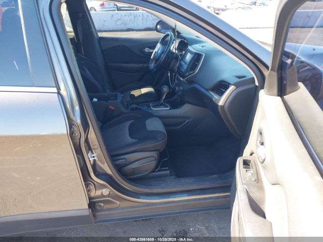 2014 JEEP CHEROKEE 1C4PJLCSXEW149241 Photo 4