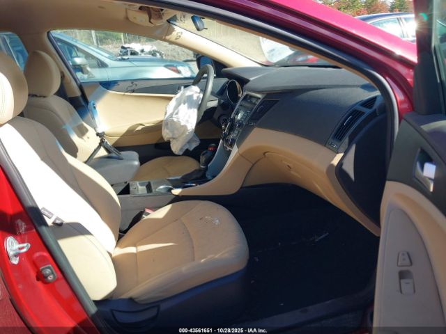 2011 HYUNDAI SONATA 5NPEB4AC5BH080417 Photo 4