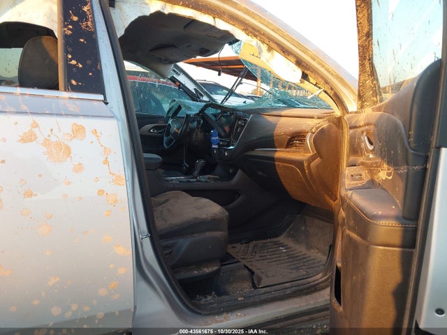 1GNEVGKW8JJ179828 Chevrolet Traverse 1lt