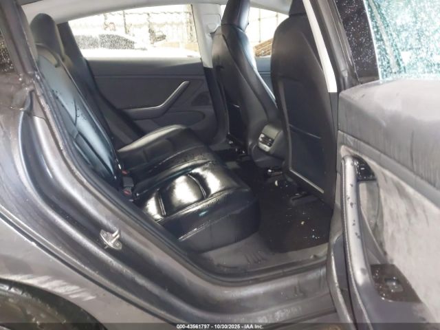 2018 TESLA MODEL 3 5YJ3E1EB7JF066160 Photo 7