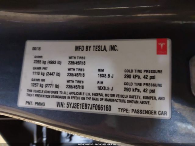 2018 TESLA MODEL 3 5YJ3E1EB7JF066160 Photo 8