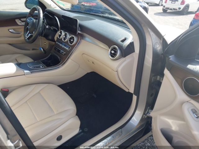 2020 MERCEDES-BENZ GLC 300 WDC0G8DB8LF700155 Photo 4