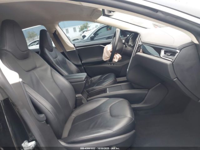 2014 TESLA MODEL S 5YJSA1H12EFP40005 Photo 4