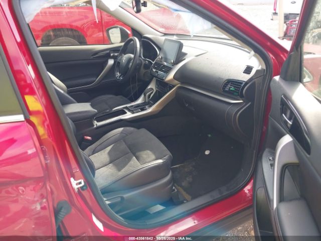 2025 MITSUBISHI ECLIPSE CROSS JA4ATWAA4SZ008374 Photo 4