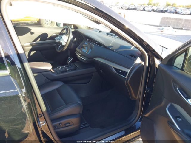 2020 CADILLAC XT4 1GYFZCR47LF016229 Photo 4