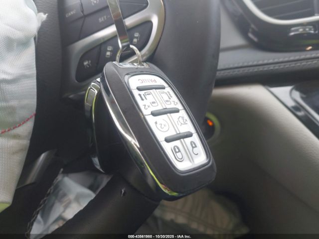 2024 CHRYSLER PACIFICA 2C4RC1BG6RR180649 Photo 10