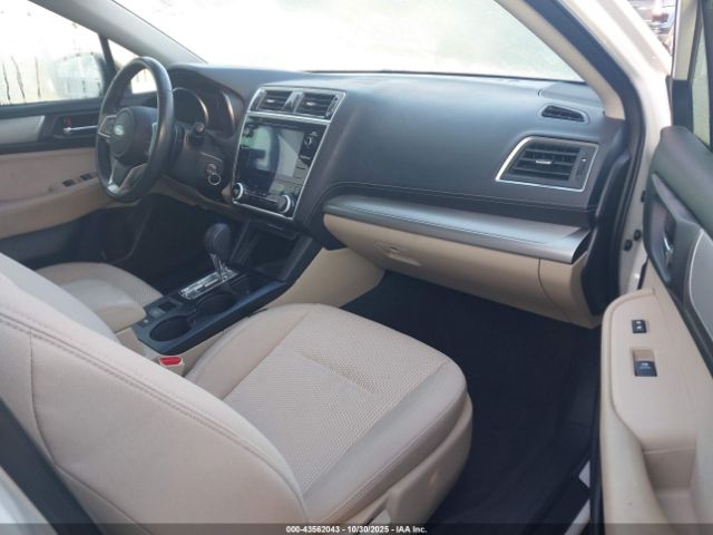 2019 SUBARU OUTBACK 4S4BSAFC0K3211254 Photo 4