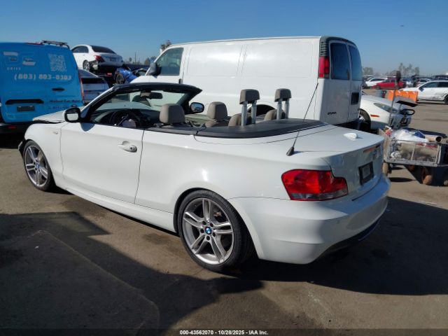 2011 BMW 135I WBAUN7C58BVM24760 Photo 2