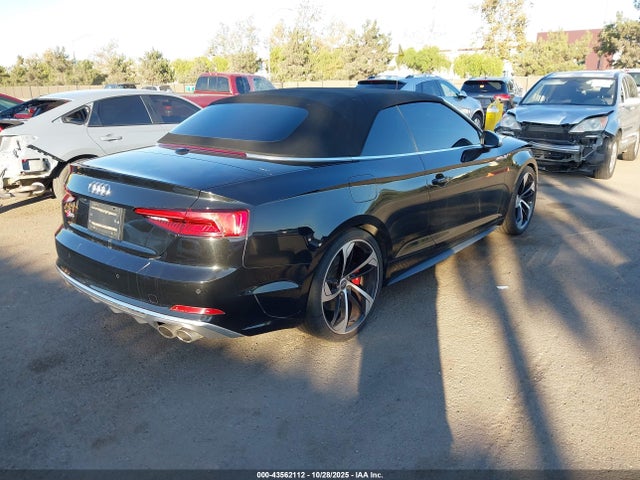 2018 AUDI S5 WAUY4GF53JN000384 Photo 3