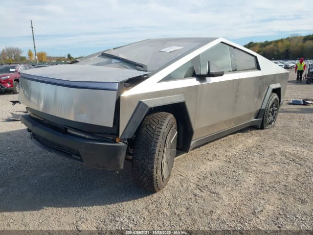 2024 TESLA CYBERTRUCK 7G2CEHEE3RA052538 Photo 1