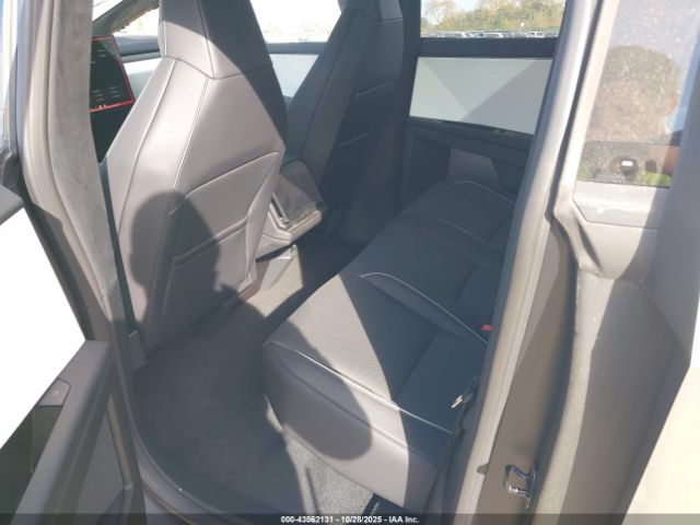 2024 TESLA CYBERTRUCK 7G2CEHEE3RA052538 Photo 7