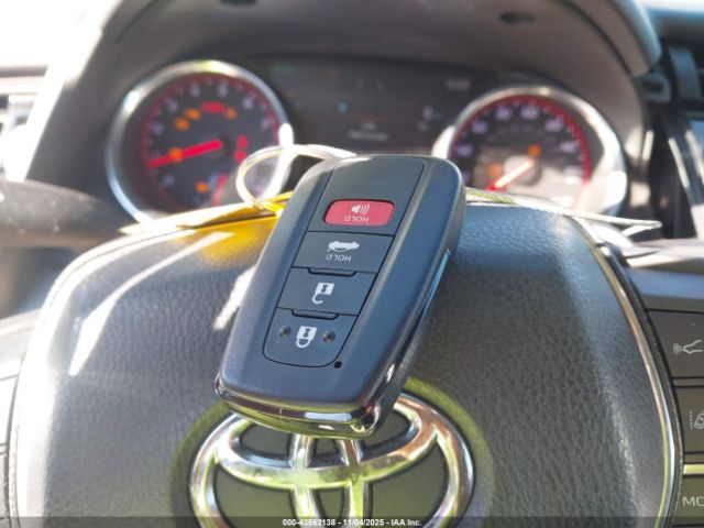 2019 TOYOTA CAMRY 4T1B61HK4KU275574 Photo 10