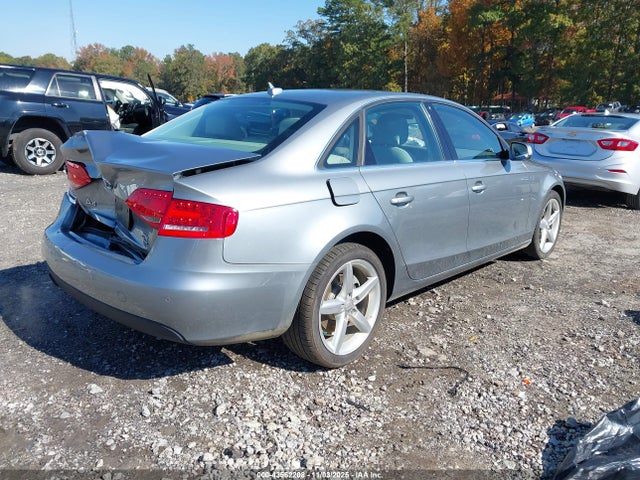 2011 AUDI A4 WAUKFBFL7BN056041 Photo 3