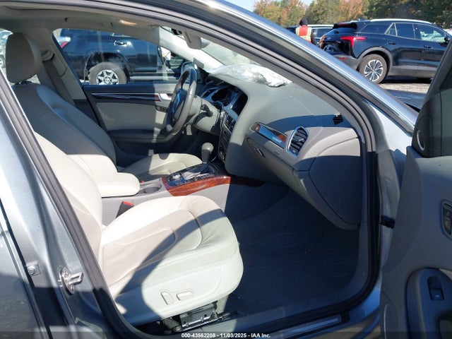 2011 AUDI A4 WAUKFBFL7BN056041 Photo 4