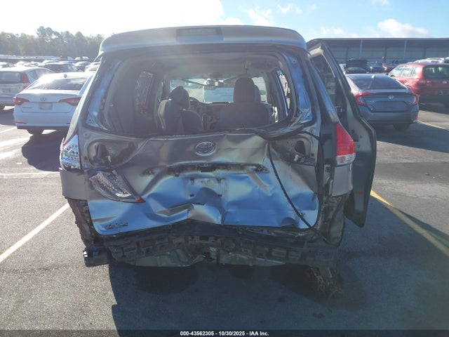 Auction sale of the 2012 Toyota Sienna Le V6 8 Passenger, vin: 5TDKK3DC8CS249608, lot number: 43562305