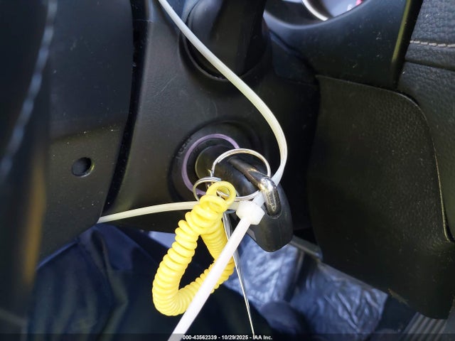 Toyota RAV4 LE 2021 2T3H1RFV2MW112307 Image 25