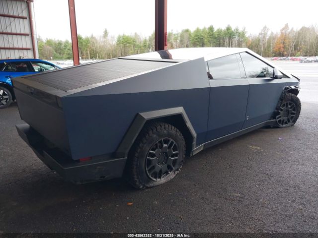 2024 TESLA CYBERTRUCK 7G2CEHED7RA011398 Photo 3