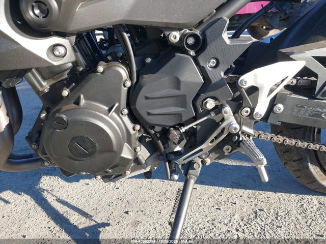 Kawasaki Er400 D 2023 JKAERKD1XPDAP6027 Image 9