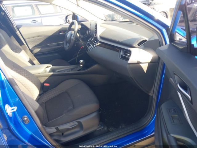 2020 TOYOTA C-HR NMTKHMBX6LR111932 Photo 4