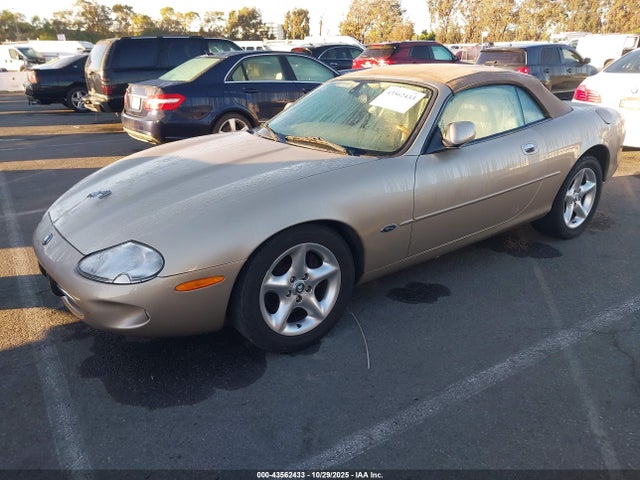 Продаж на аукціоні авто 2000 Jaguar Xk8, vin: SAJJA42C0YNA02298, номер лоту: 43562433