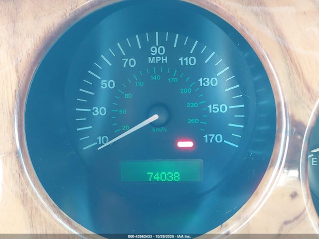 Продаж на аукціоні авто 2000 Jaguar Xk8, vin: SAJJA42C0YNA02298, номер лоту: 43562433