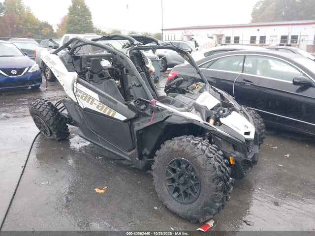 2024 CAN-AM MAVERICK X3 3JBVJAY49RE001364