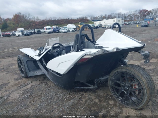 Polaris Slingshot S With Technology Package 2021 57XAATHD8M8147563 Image 3