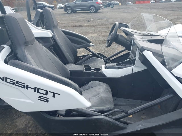 Polaris Slingshot S With Technology Package 2021 57XAATHD8M8147563 Image 5