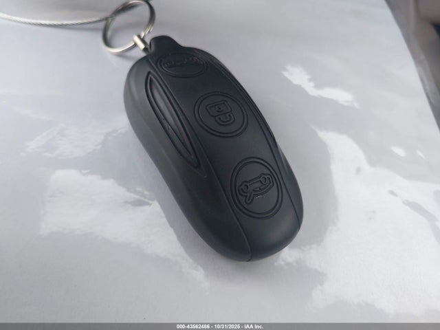 2017 TESLA MODEL X 5YJXCBE27HF079059 Photo 10