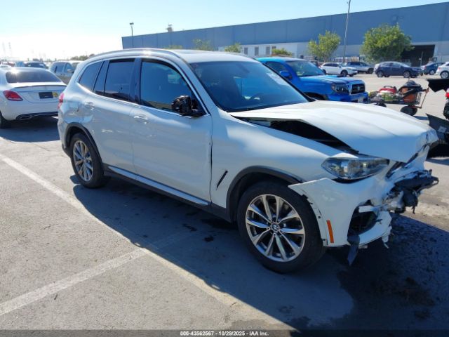 2018 BMW X3 5UXTR9C58JLD68555