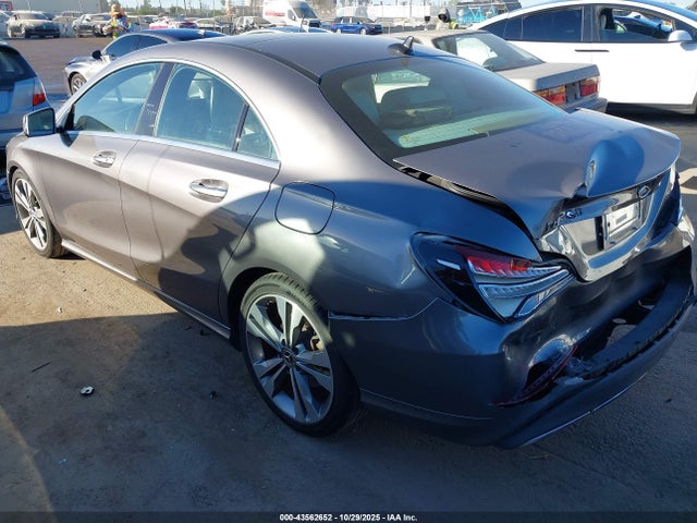 43562652 :رقم المزاد ، WDDSJ4EB3JN519173 vin ، 2018 Mercedes-benz Cla 250 مزاد بيع